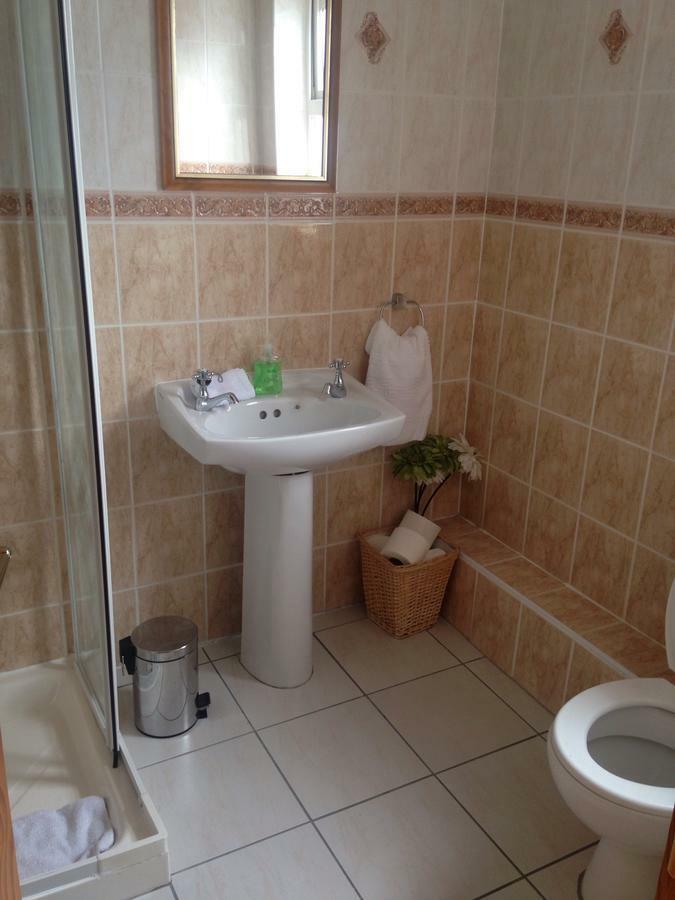 Heeneys Lodge B&B Ντόνεγκαλ Εξωτερικό φωτογραφία